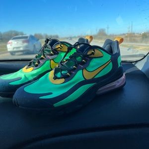 Nike Air Max 270 React